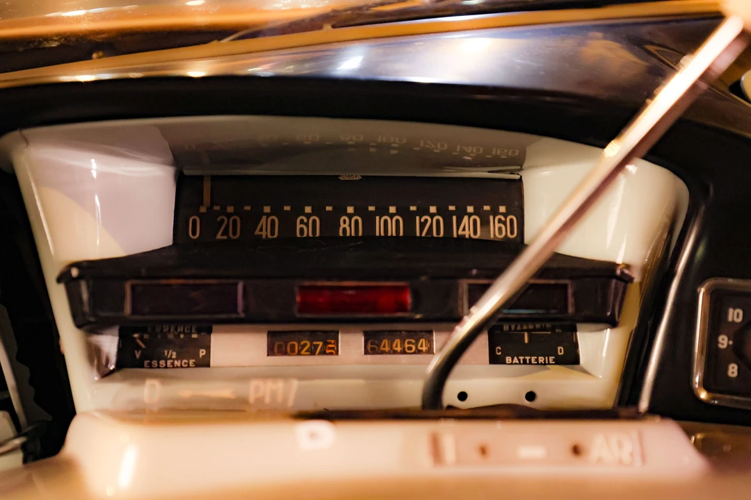 1962 Citroen DS19 - Image 14 of 31