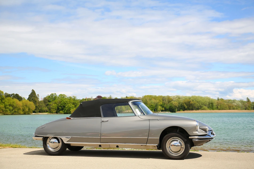 1962 Citroen DS19 - Image 2 of 29