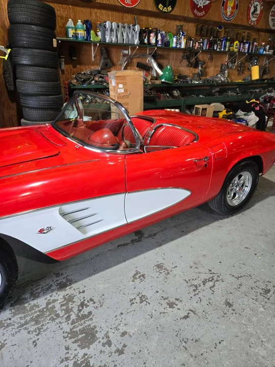 1962 Chevrolet Corvette C1 - Image 3 of 3