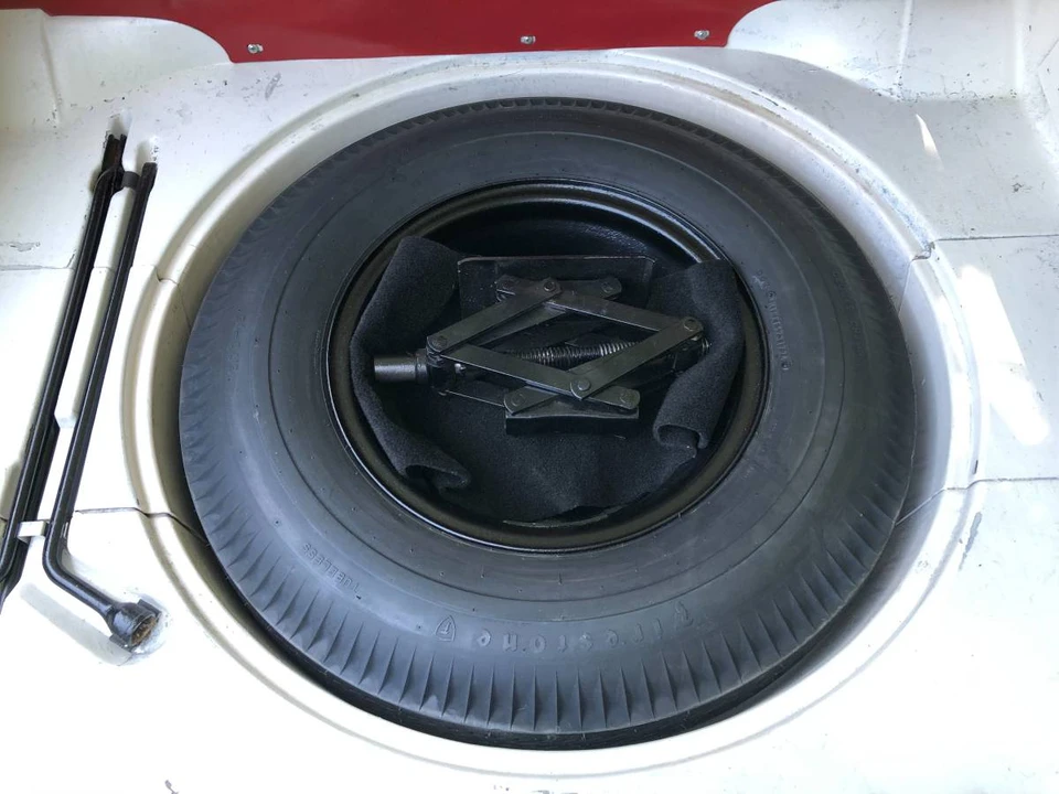 1962 Chevrolet Corvette C1 - Image 18 of 24