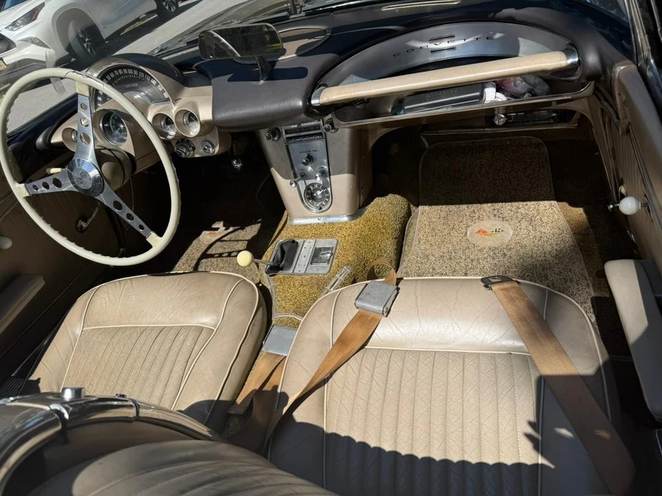 1962 Chevrolet Corvette C1 - Image 21 of 24