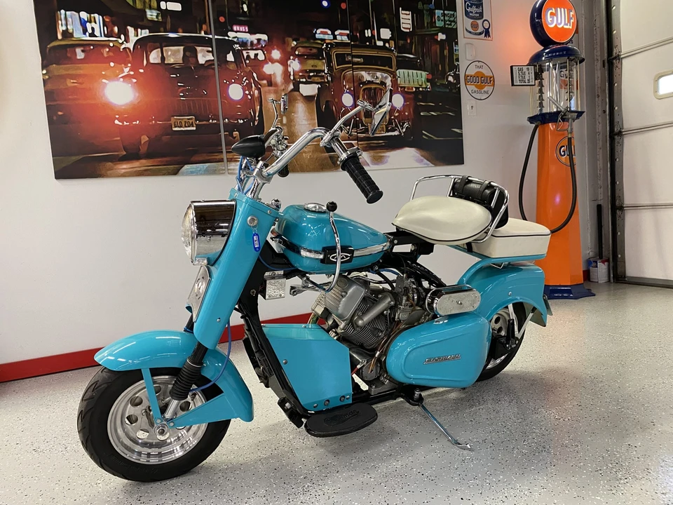 1962 Cushman Eagle - Image 4 of 31