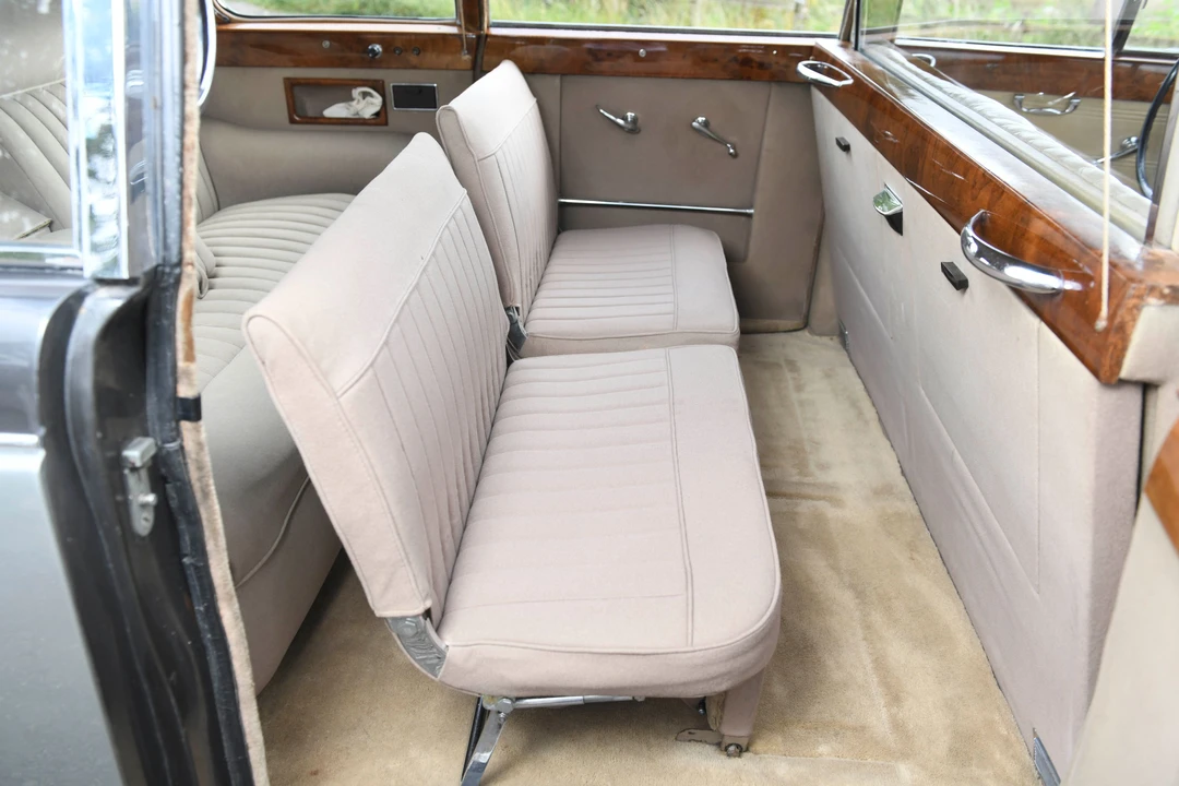 1962 Daimler - Image 18 of 31