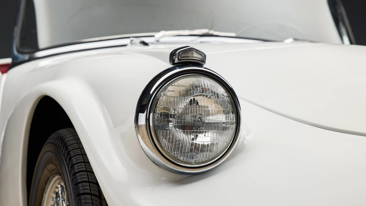 1962 Daimler SP250 - Image 22 of 31