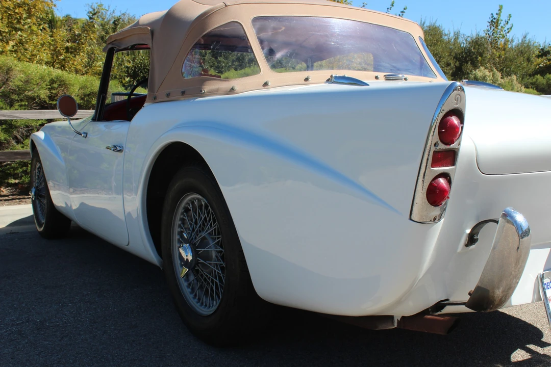 1962 Daimler SP250 - Image 13 of 31