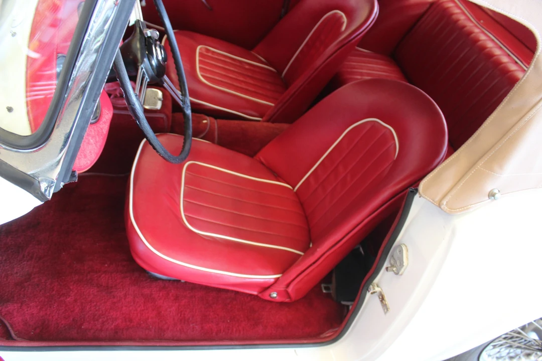 1962 Daimler SP250 - Image 26 of 31