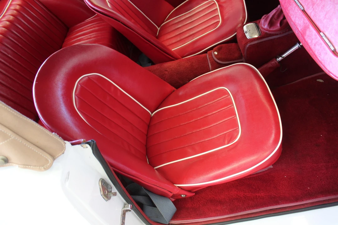 1962 Daimler SP250 - Image 31 of 31