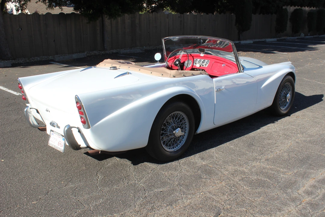 1962 Daimler SP250 - Image 8 of 31
