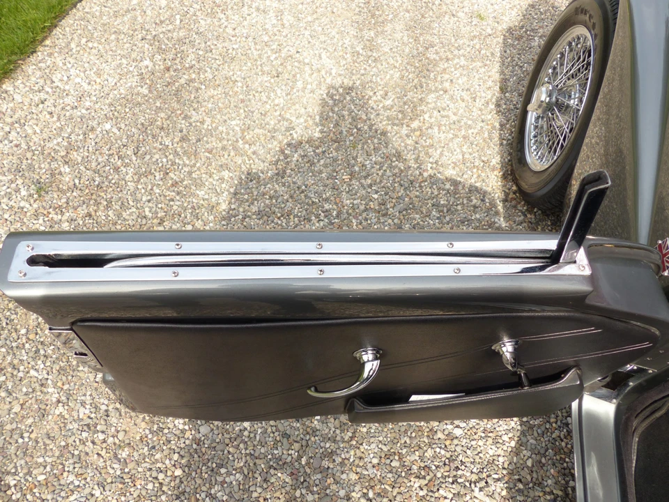 1962 Daimler SP250 - Image 30 of 31