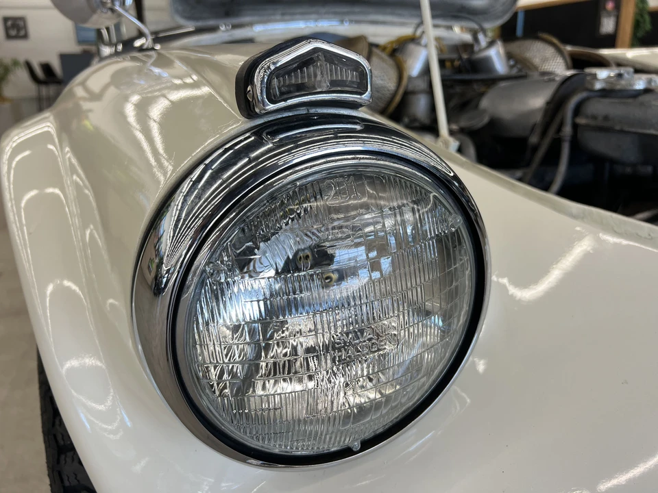 1962 Daimler SP250 - Image 15 of 31
