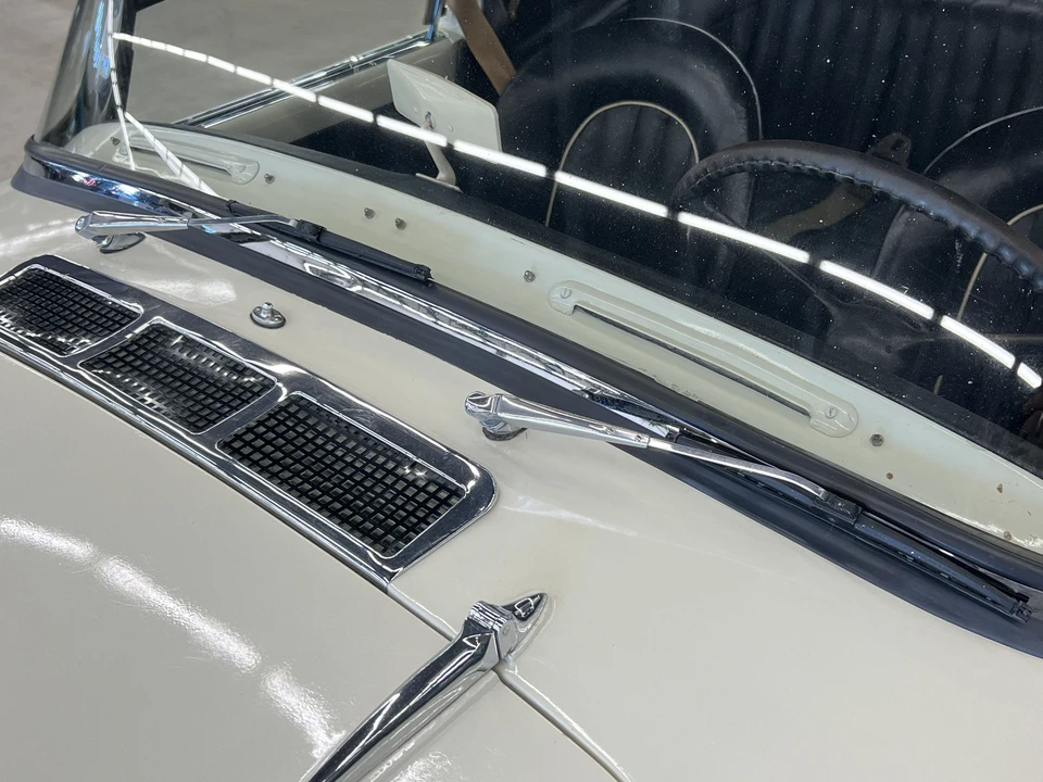 1962 Daimler SP250 - Image 22 of 31