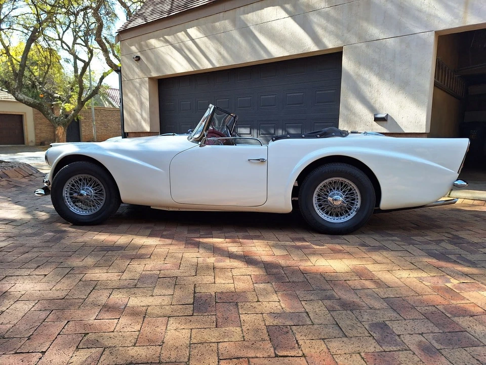 1962 Daimler SP250 - Image 5 of 30