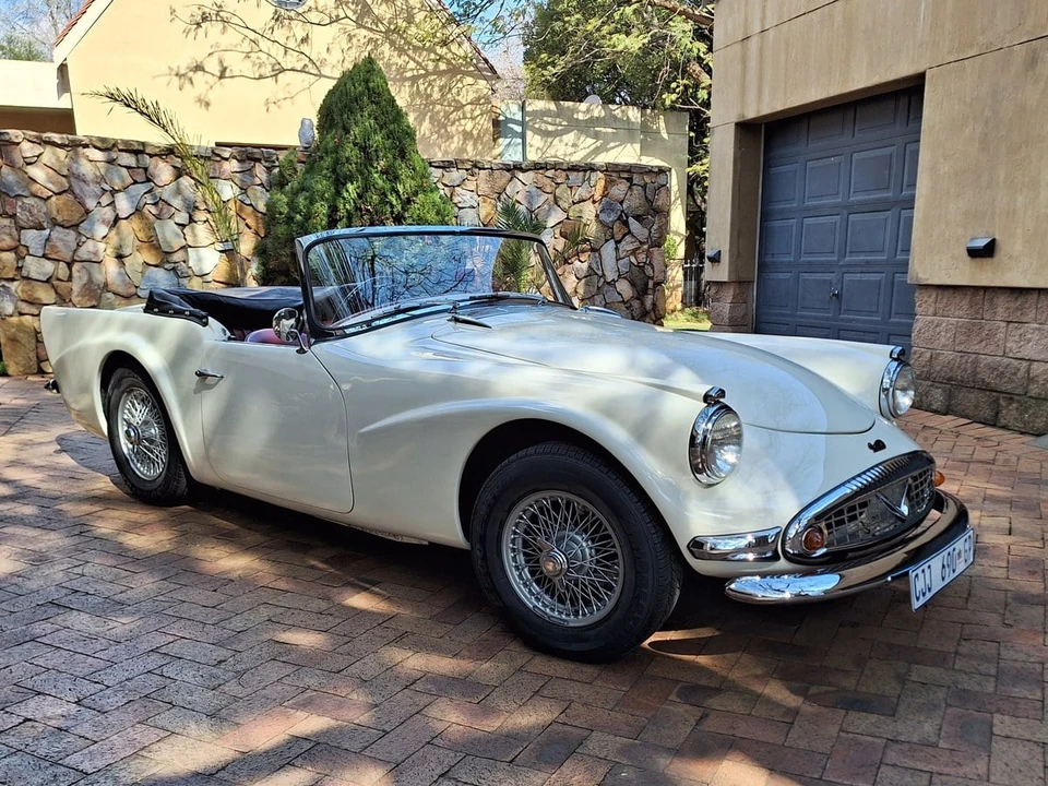 1962 Daimler SP250 - Image 2 of 30