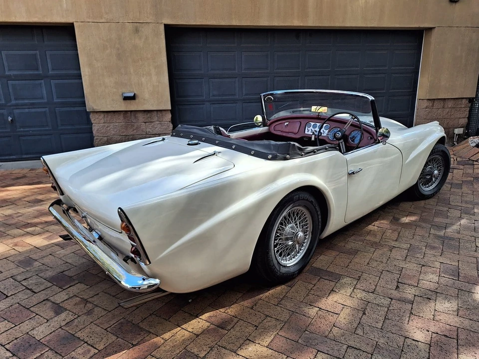 1962 Daimler SP250 - Image 10 of 30