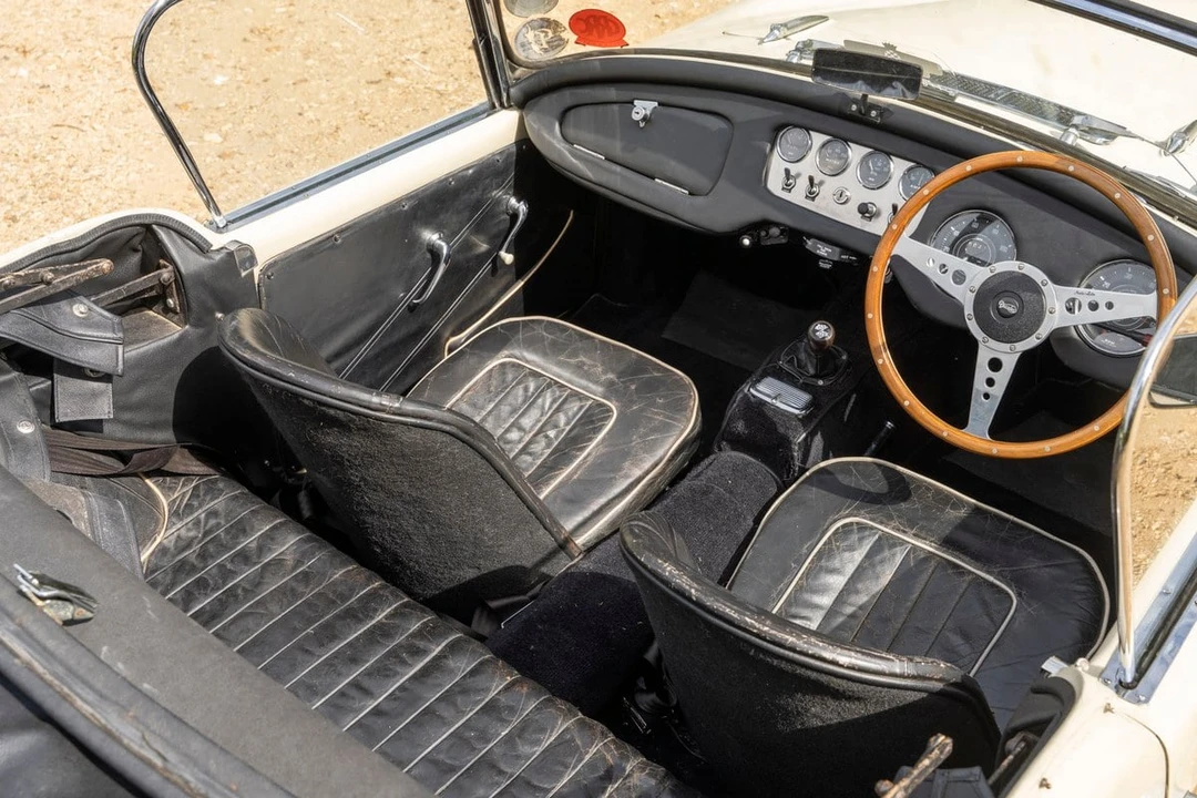 1962 Daimler SP250 - Image 20 of 30