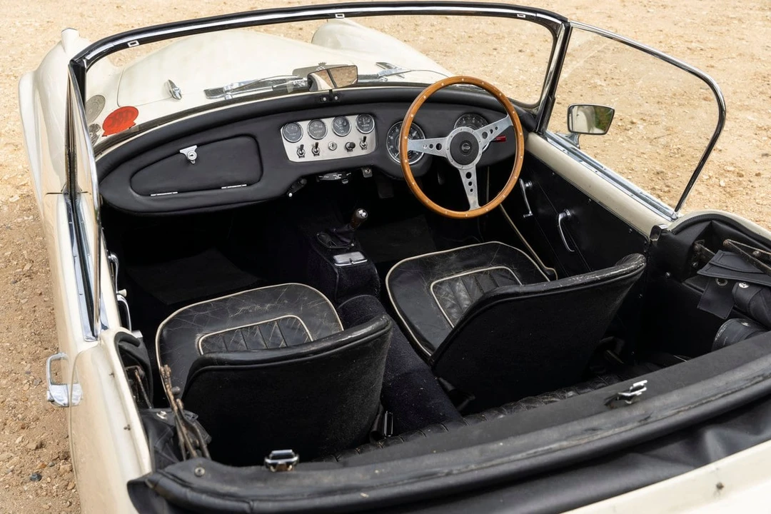 1962 Daimler SP250 - Image 17 of 30