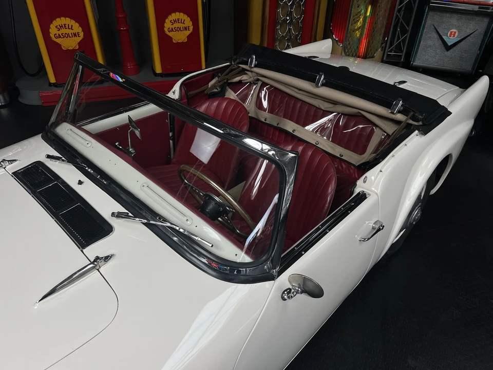 1962 Daimler SP250 - Image 17 of 30