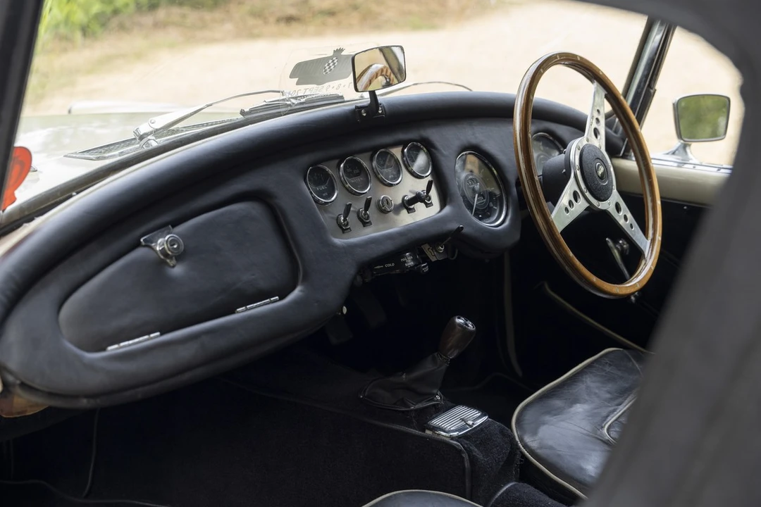 1962 Daimler SP250 - Image 30 of 30