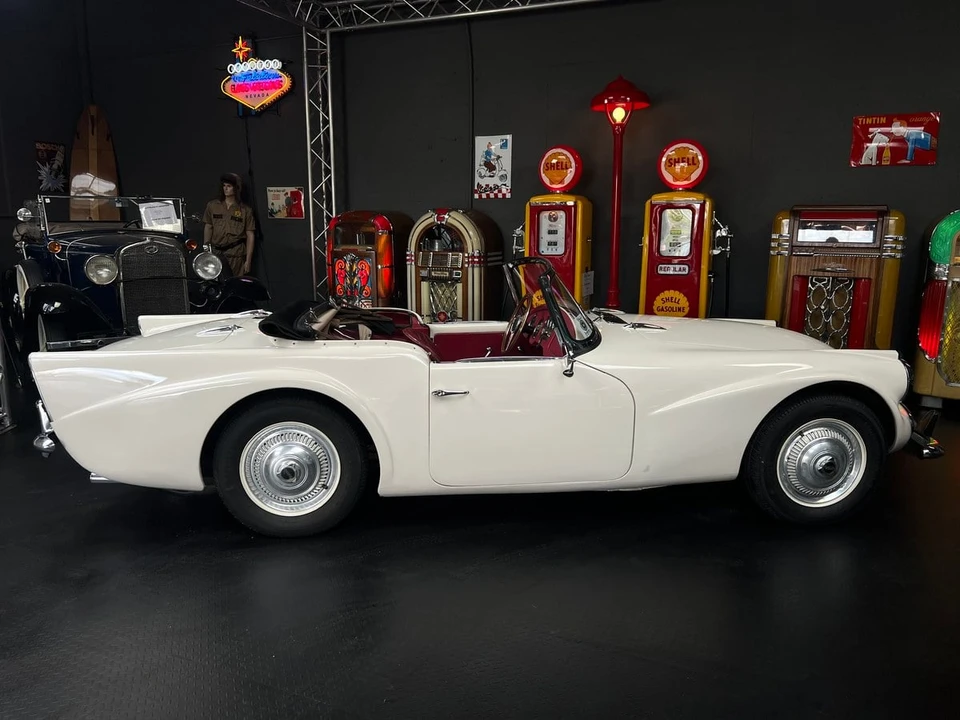 1962 Daimler SP250 - Image 5 of 30