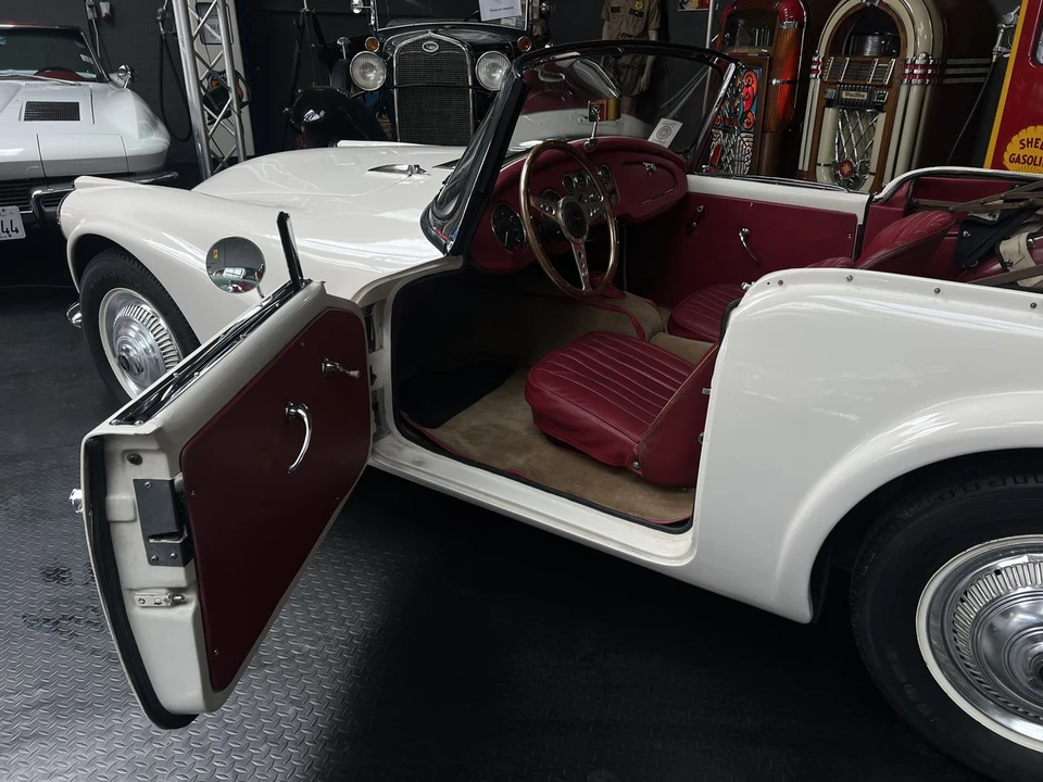 1962 Daimler SP250 - Image 20 of 30