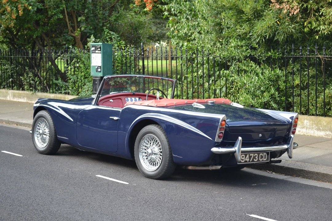 1962 Daimler SP250 - Image 2 of 6