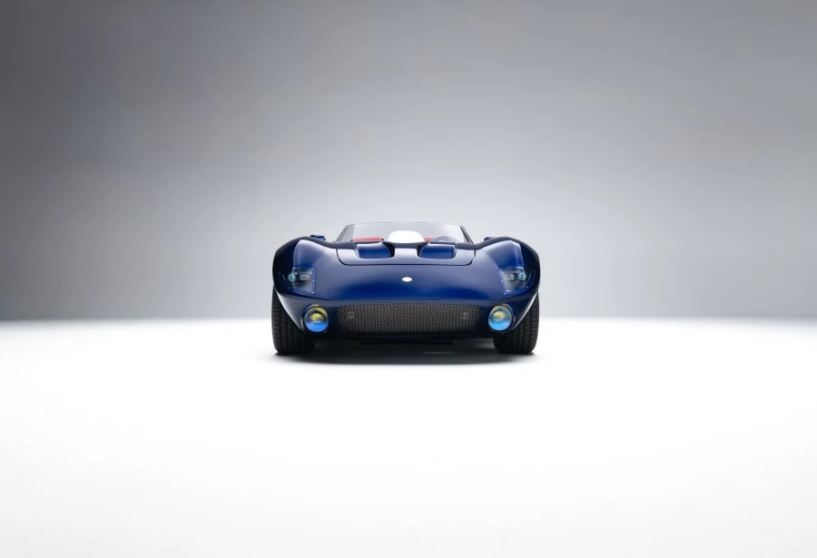 1962 Excalibur - Image 9 of 31