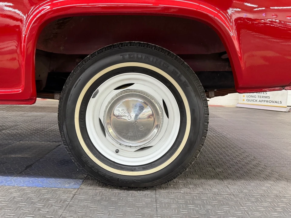 1962 Ford Econoline Van - Image 21 of 31