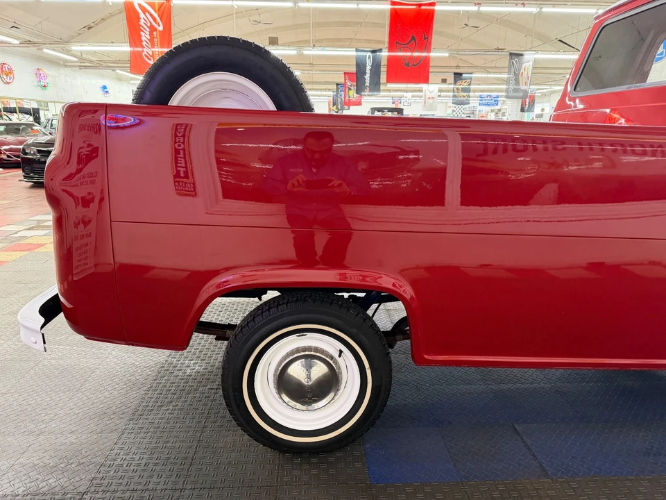 1962 Ford Econoline Van - Image 23 of 31