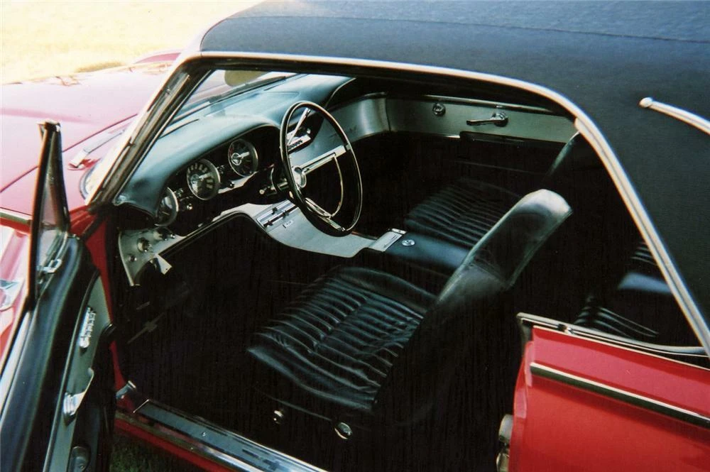 1962 Ford Thunderbird 3rd Gen - Image 4 of 4