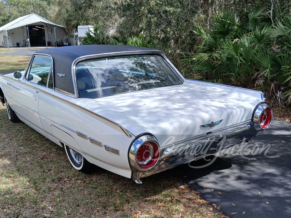 1962 Ford Thunderbird 3rd Gen - Image 3 of 23