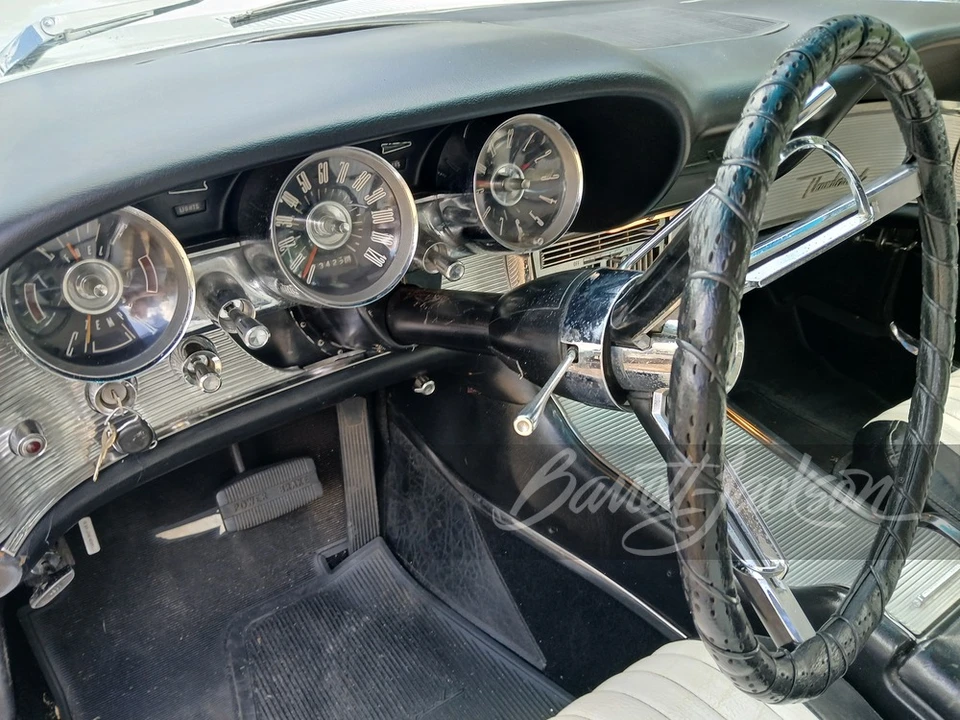 1962 Ford Thunderbird 3rd Gen - Image 13 of 23
