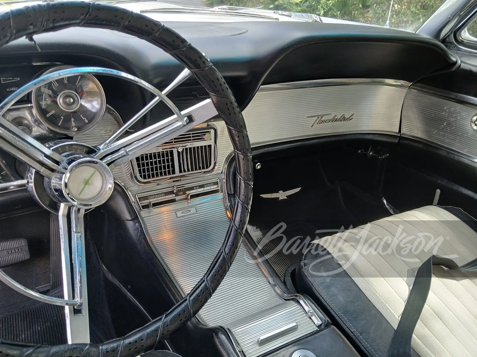 1962 Ford Thunderbird 3rd Gen - Image 22 of 23