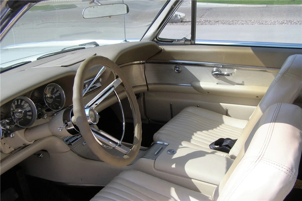 1962 Ford Thunderbird 3rd Gen - Image 4 of 5