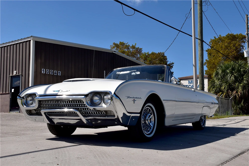 1962 Ford Thunderbird 3rd Gen - Image 3 of 4