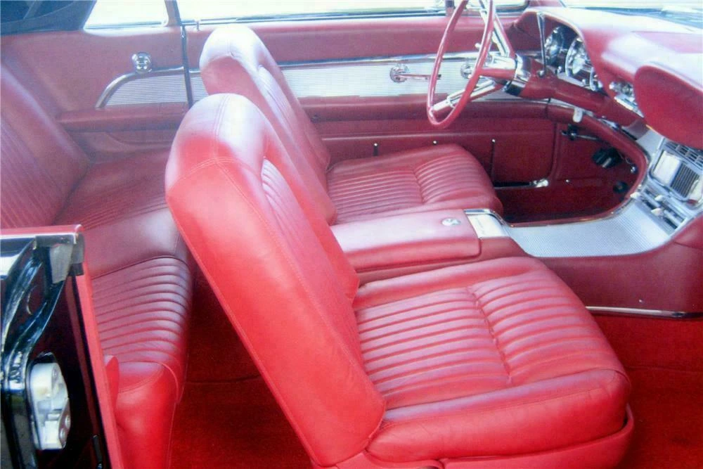 1962 Ford Thunderbird 3rd Gen - Image 3 of 4