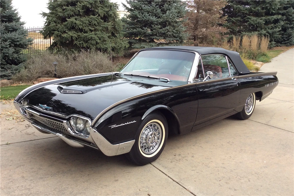 1962 Ford Thunderbird 3rd Gen - Image 2 of 5