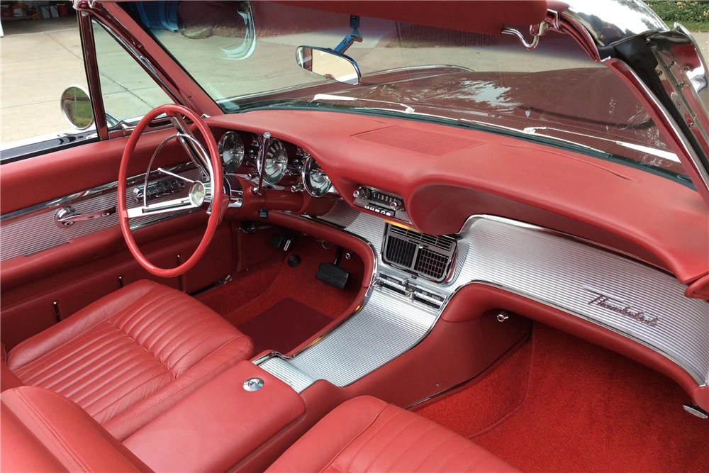 1962 Ford Thunderbird 3rd Gen - Image 4 of 5