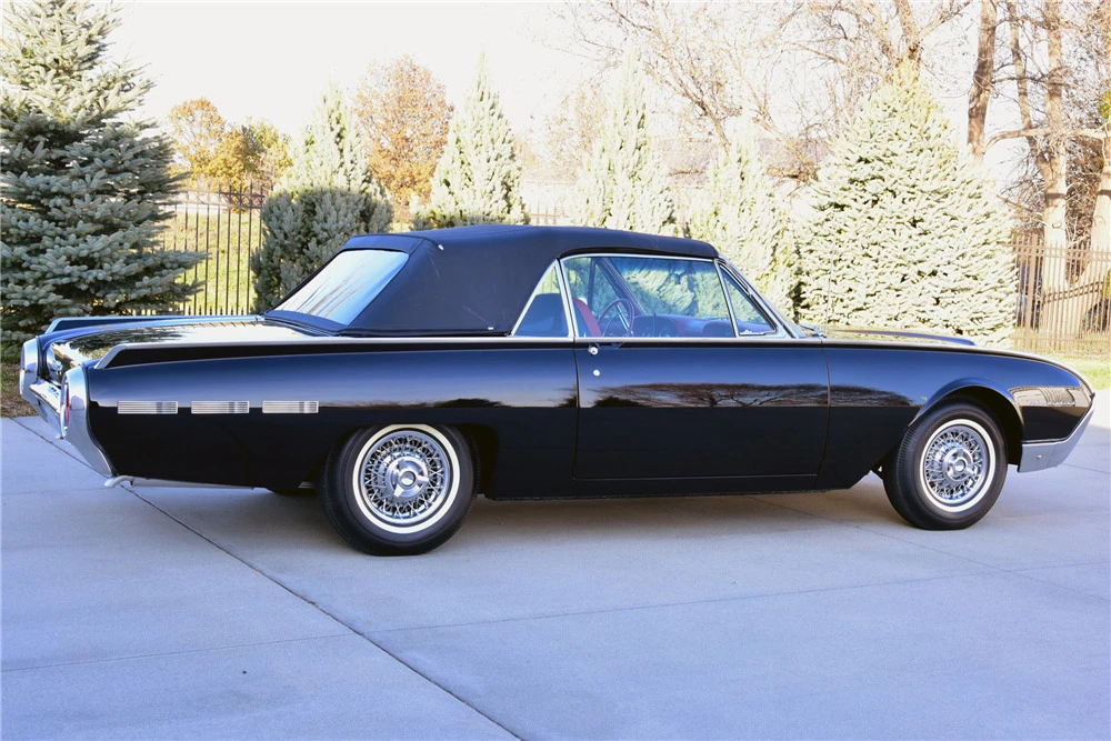 1962 Ford Thunderbird 3rd Gen - Image 5 of 5