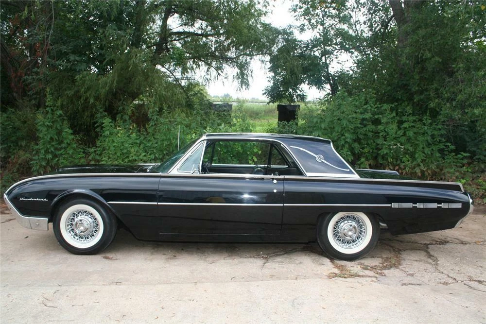1962 Ford Thunderbird 3rd Gen - Image 5 of 5