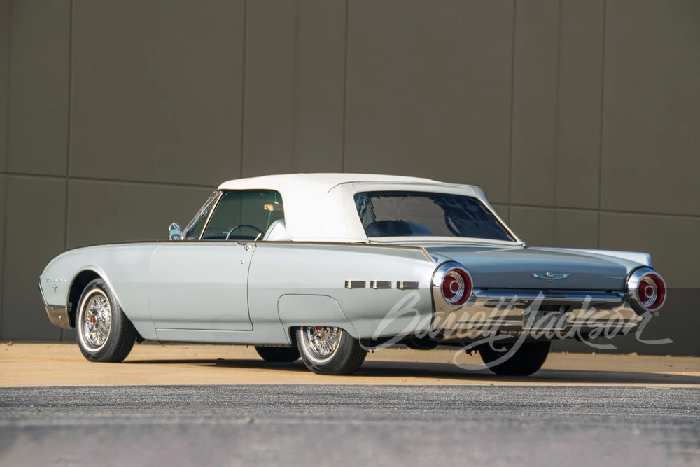 1962 Ford Thunderbird 3rd Gen - Image 2 of 5