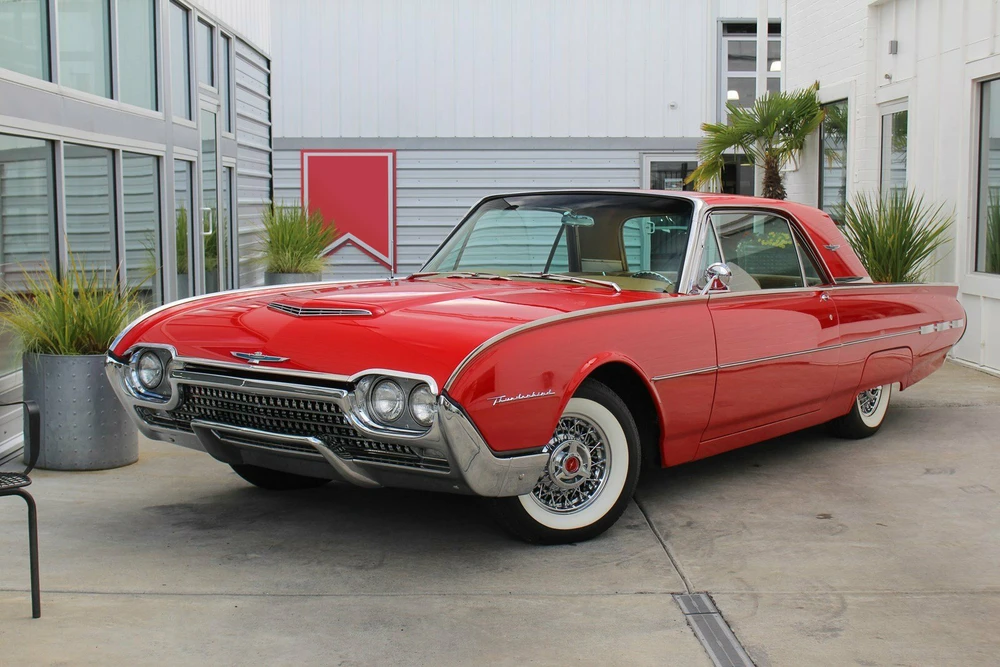1962 Ford Thunderbird 3rd Gen - Image 2 of 5