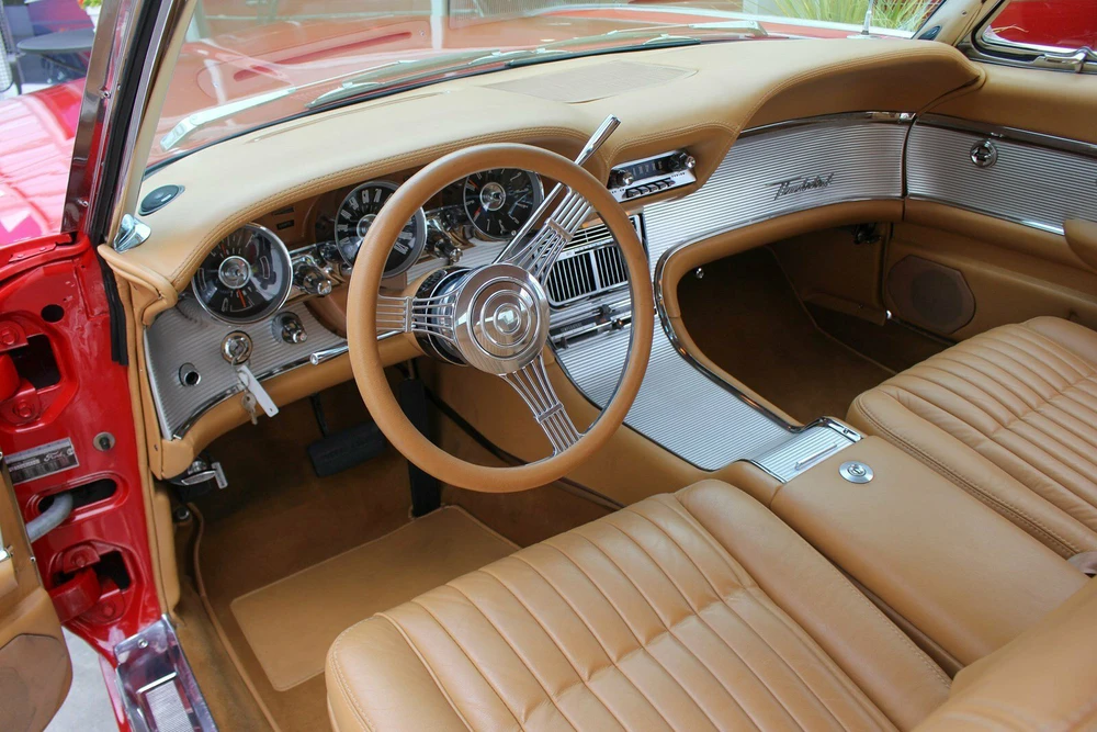 1962 Ford Thunderbird 3rd Gen - Image 4 of 5