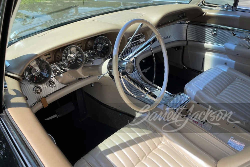 1962 Ford Thunderbird 3rd Gen - Image 10 of 20