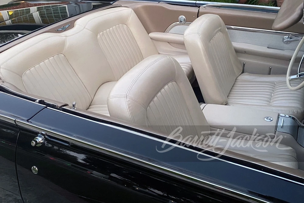 1962 Ford Thunderbird 3rd Gen - Image 12 of 20