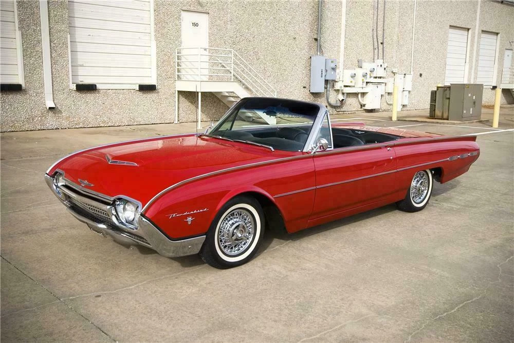 1962 Ford Thunderbird 3rd Gen - Image 2 of 5