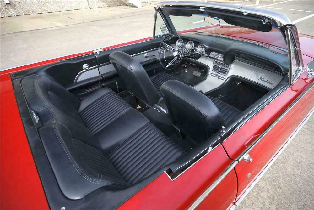 1962 Ford Thunderbird 3rd Gen - Image 4 of 5