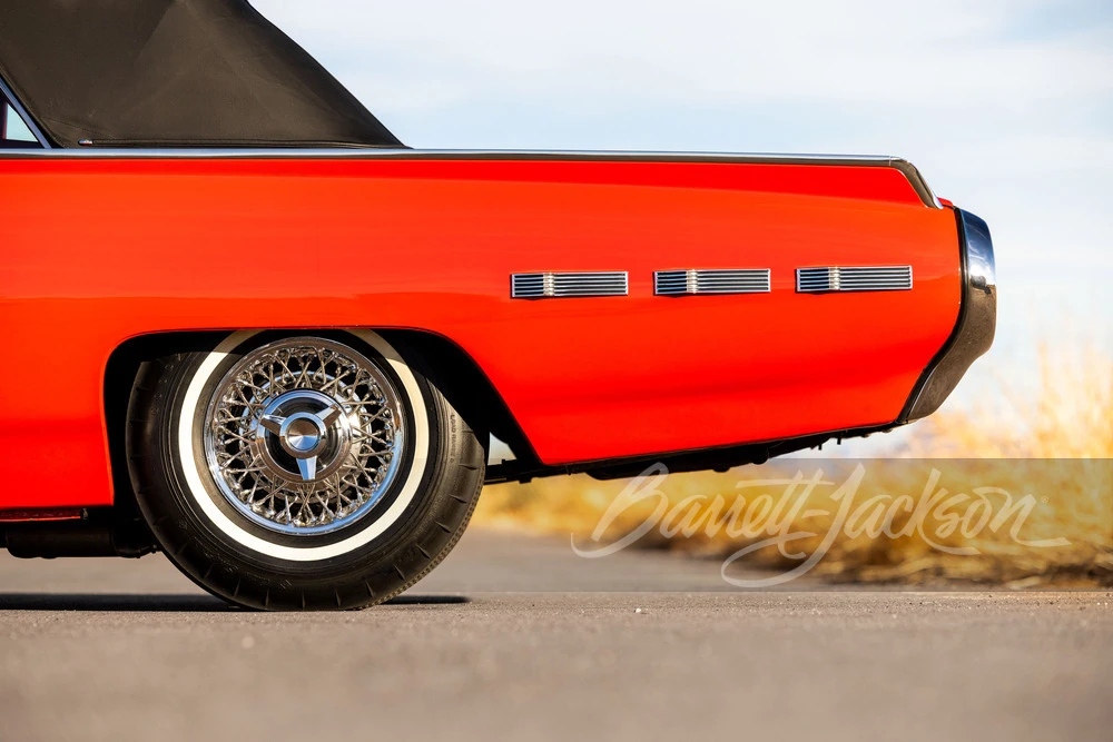 1962 Ford Thunderbird 3rd Gen - Image 18 of 29