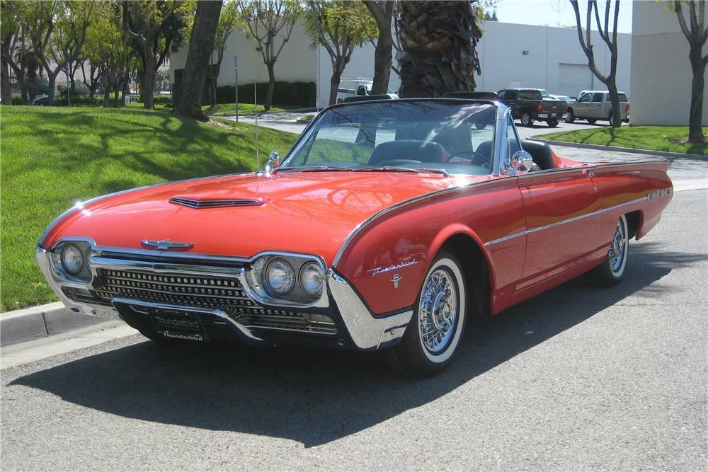 1962 Ford Thunderbird 3rd Gen - Image 2 of 5