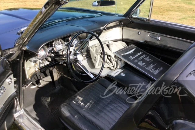 1962 Ford Thunderbird 3rd Gen - Image 3 of 7