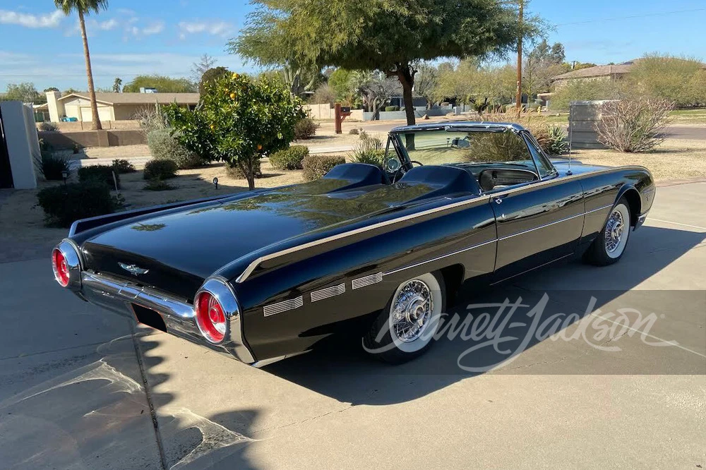 1962 Ford Thunderbird 3rd Gen - Image 13 of 14